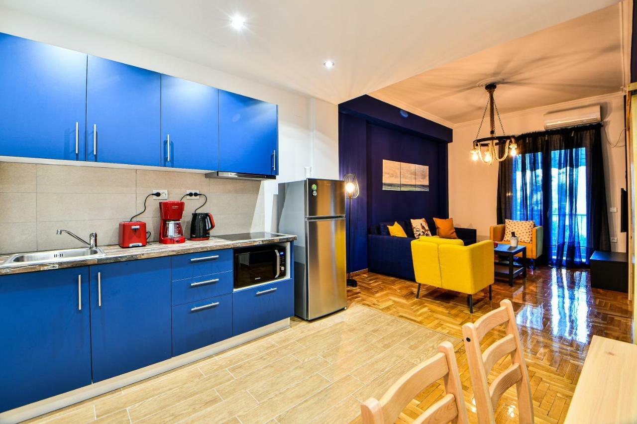 Cozy Blue Apartment By Zain Athena Bagian luar foto